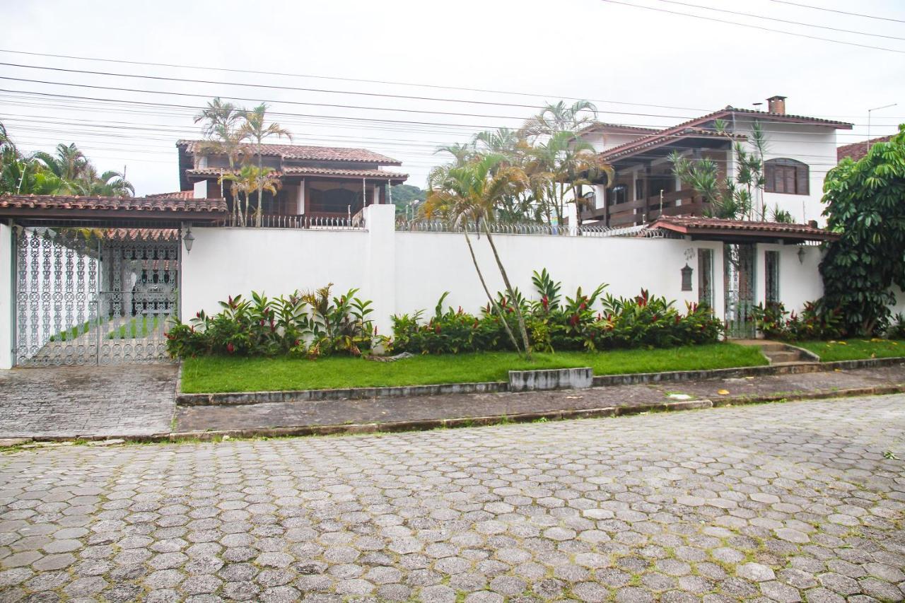 Marlua Quartos & Suites Caraguatatuba Exterior photo